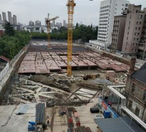 市政府副秘书长金江澜调研市一院改扩建工程